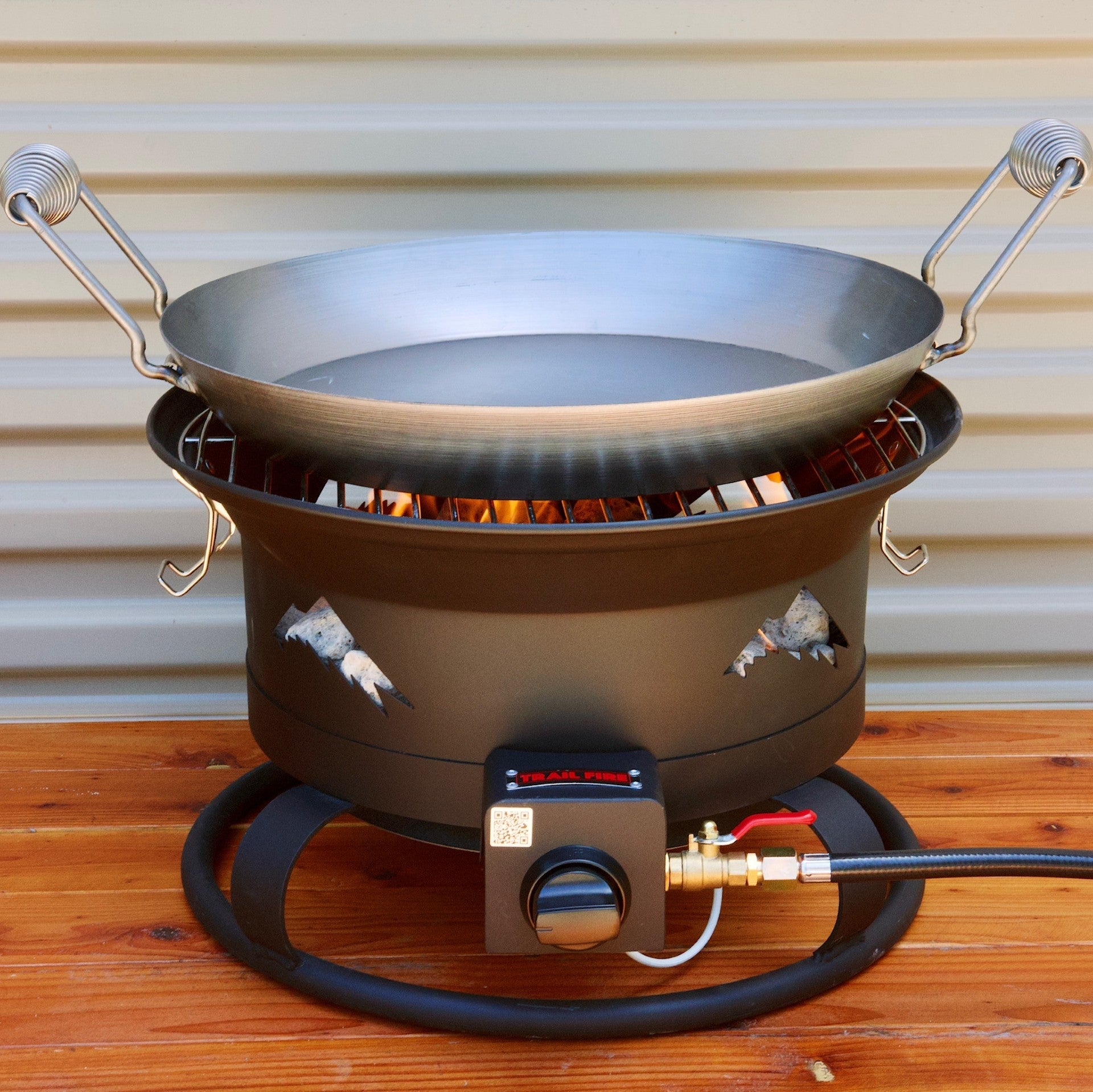 Trail Fire Grill Bundle (Includes Pizza Stone and Carry Bag)